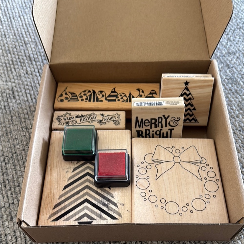 Christmas Rubber Stamp Set with Ink Pads